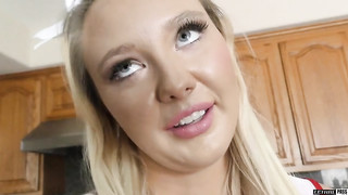 Busty Blonde Cheerleader Shows her Gorgeous Natural Boobs and Delivers Blowjob