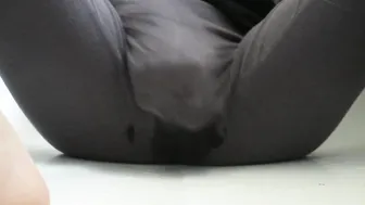 Horny Chick Masturbates and Squirts in her Yoga Pants