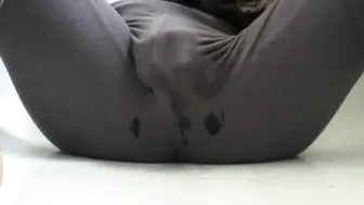 Horny Chick Masturbates and Squirts in her Yoga Pants