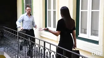Hot Seductive Secretary Helps her Boss to Close Huge Company Deal Using her Pussy