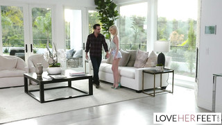 Mom And Step-daughter Enjoying Feet Fetish With Handsome Guy