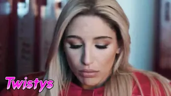 Tomboy Abella Danger Fucks Cheerleader Bailey Brooke In Girls Locker Room