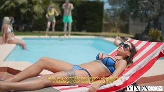 First Outdoor Threesome For Hot Babes From The Beach