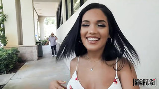 Damn Hot Latina Babe Has Amazing Body and Knows How to Please a Man