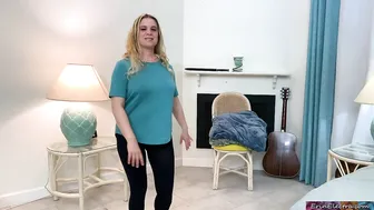 Stepson Helps Stepmom To Make An Exercise Video And She Returns Favour With Blowjob