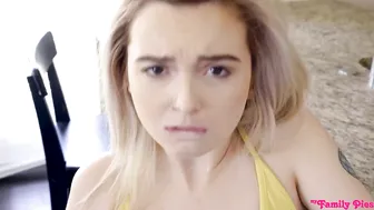 Crazy Family - Horny Teens Fucking While Their Mom is Making a Breakfast