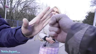 Lost British Tourist Gina Varney Sucks Czech Dick For Directions
