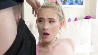 Skinny Teen Whore Found New Fuck Buddy via Online Dating Site