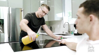 Milf Blondie Joslyn Jane Is Always Horny