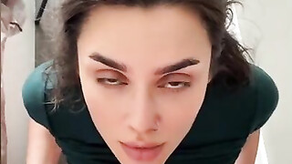 Hot Model Gets Loaded On Her Pretty Face